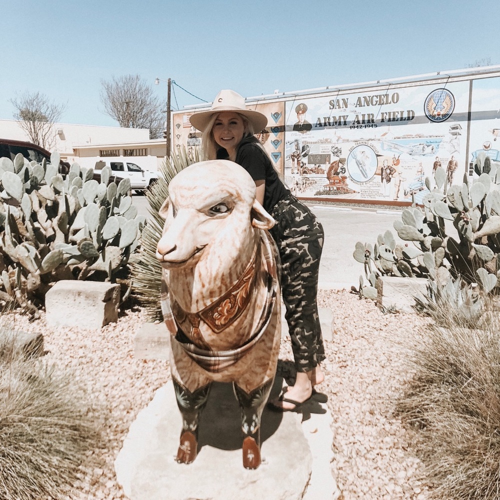 Meet your Posher, Randee